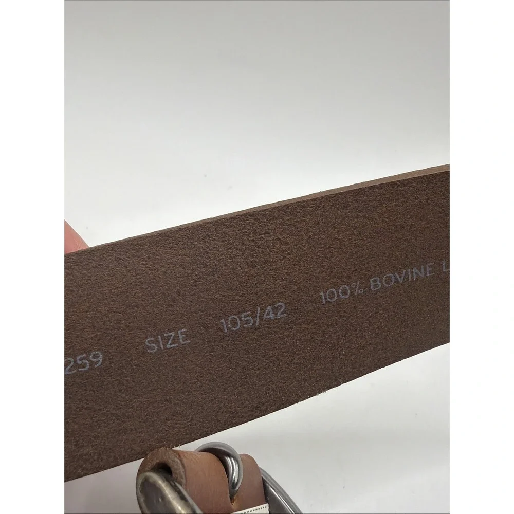 Levis Leather Belt Mens 42 Brown Bovine Leather Classic Casual Silver‎ Buckle